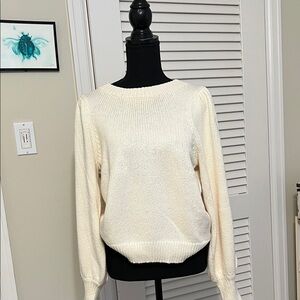 525 cotton sweater size L.